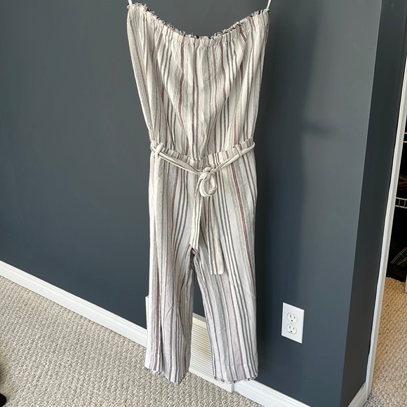 Strapless Wide Leg Jumpsuit - Picture 3 of 5